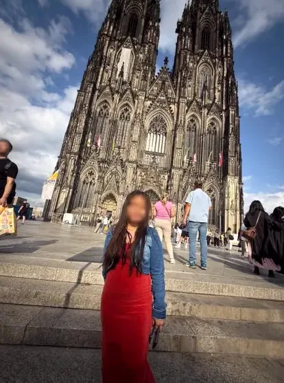 Hanna, 22