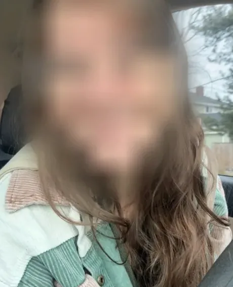 Ramona, 40