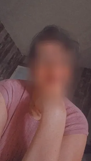 Rebecca, 27