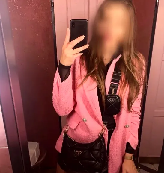 Nora, 33